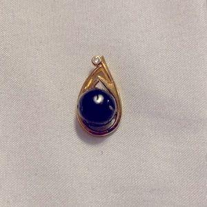 Tahitian pearl pendant